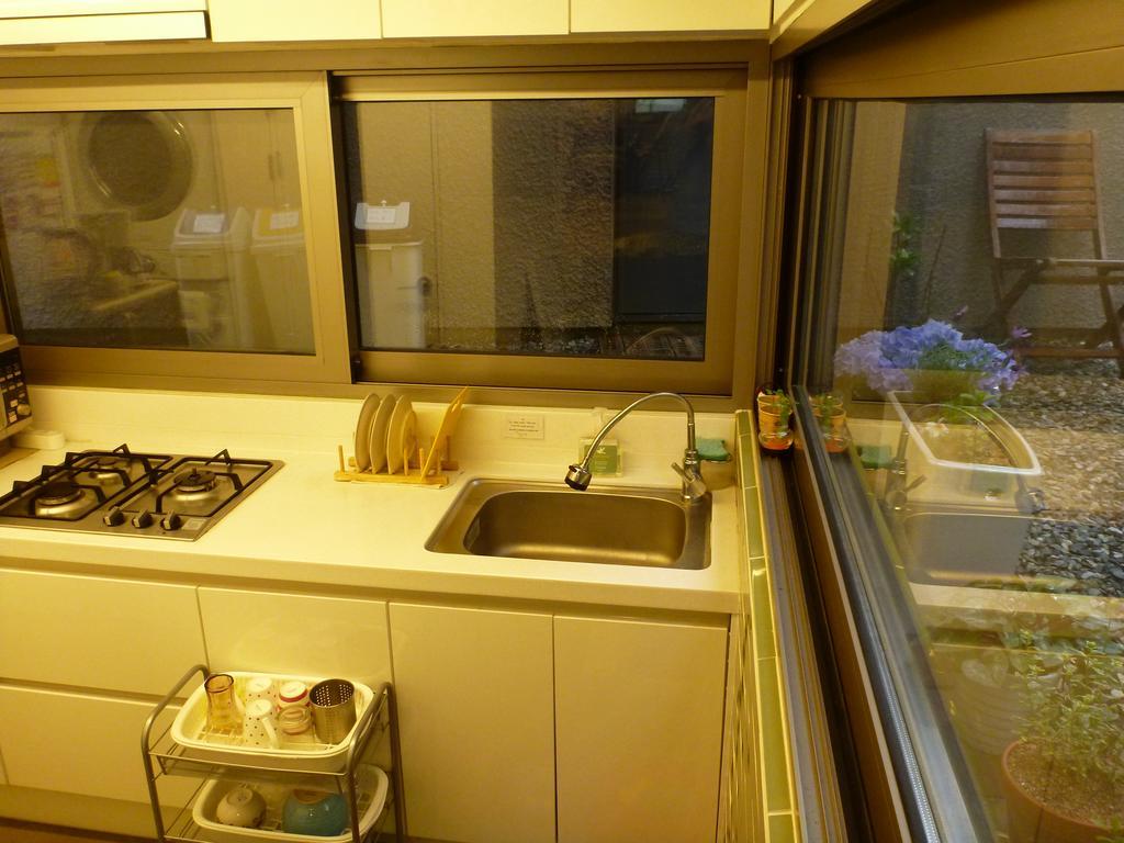 Inside Busan Hostel Екстериор снимка