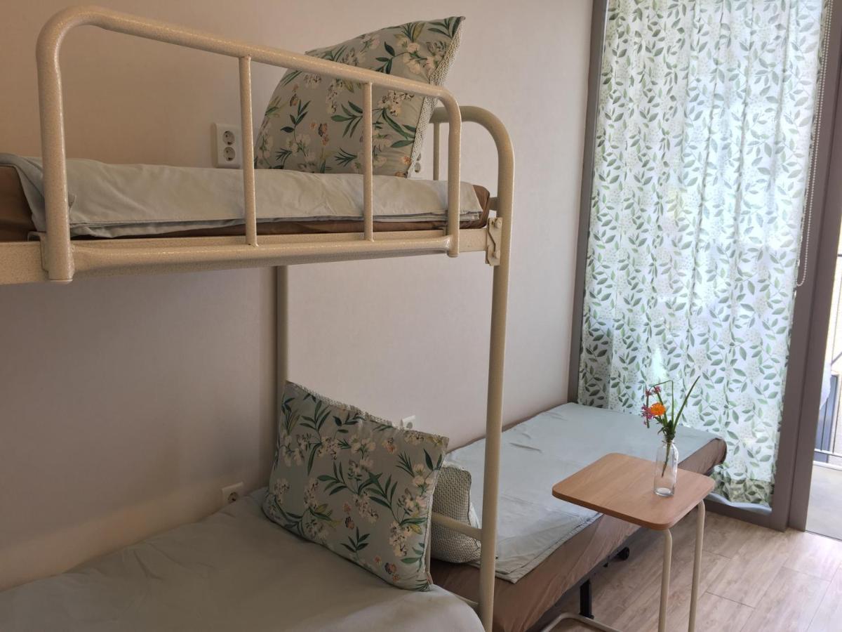 Inside Busan Hostel Екстериор снимка